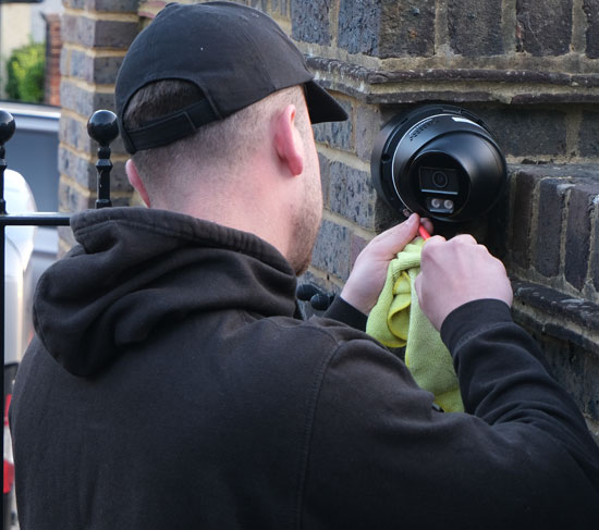 cctv_installer_southwick